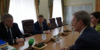 Губернатор брянского региона провел рабочую встречу с членом Центрального избиркома России Николаем Левичевым - Газета Красногорская Жизнь