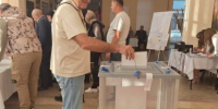 Гимн страны прозвучал на открытии избирательных участков в Красной Горе Брянской области - Газета Красногорская Жизнь